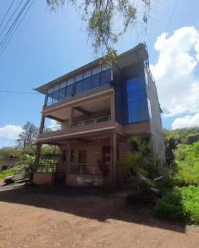 Hotel Adinath